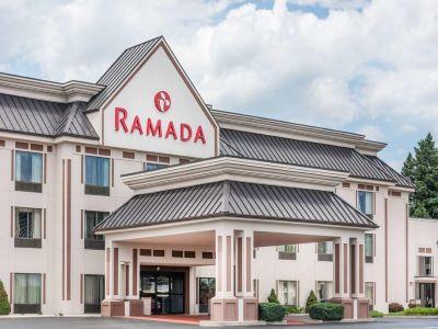 Ramada By Wyndham Harrisburg/hershey Area Harrisburg