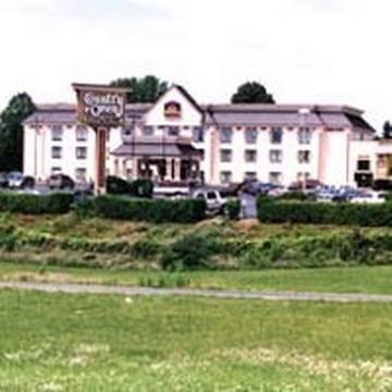Ramada By Wyndham Harrisburg/hershey Area 3*
